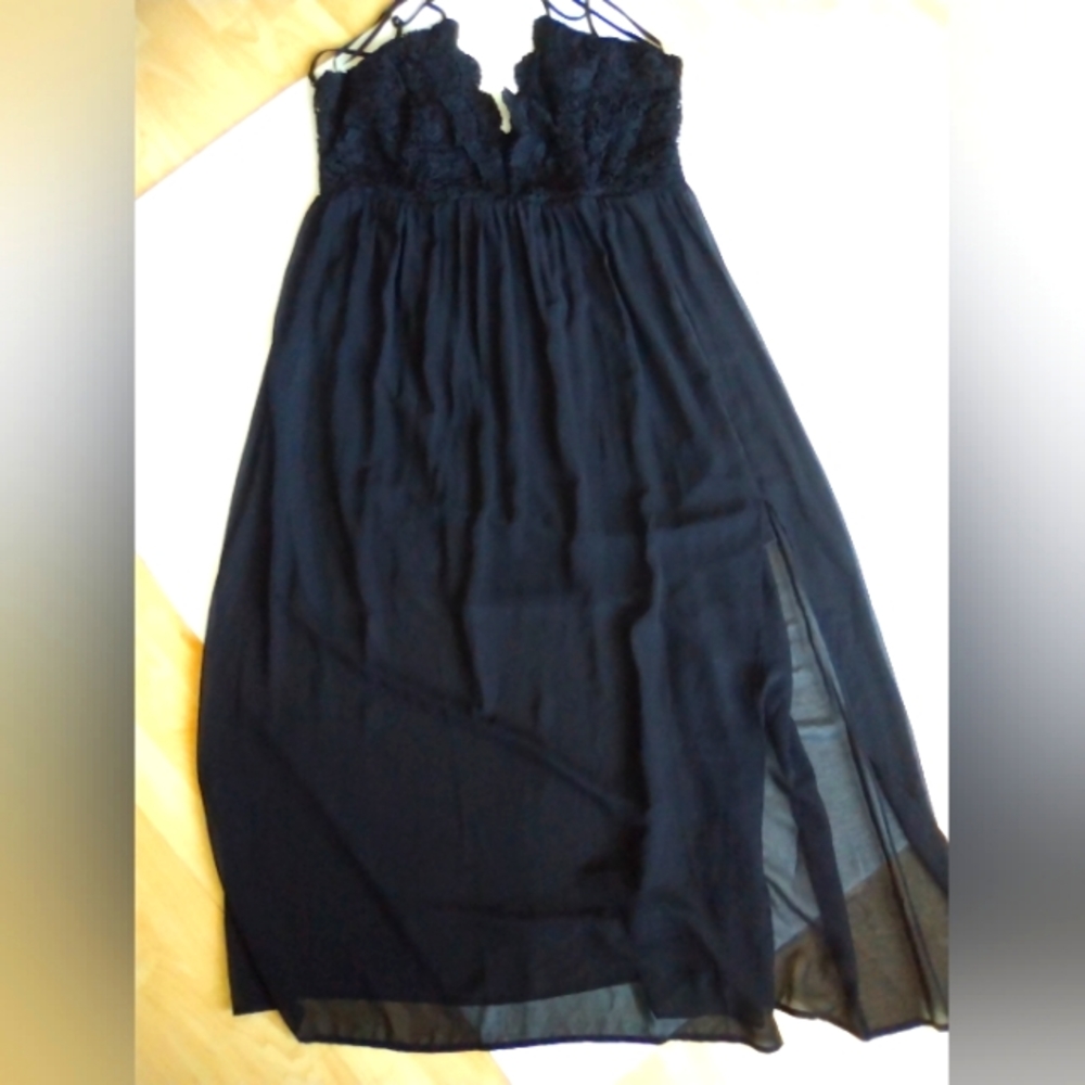 Black open back prom dress